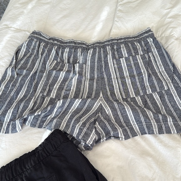 gap shorts - Picture 4 of 4
